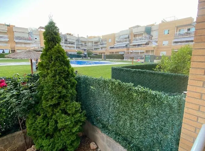 Haven:2br+2bth+wf+pool Apartment Cambrils