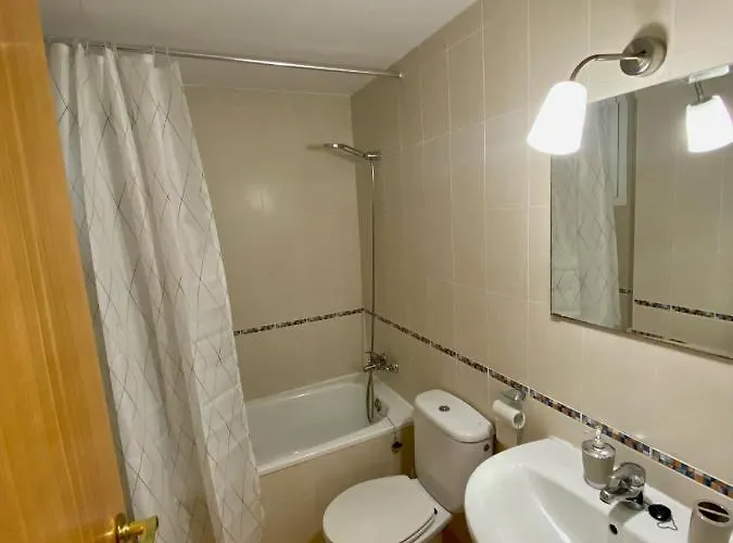 Haven:2br+2bth+wf+pool Cambrils