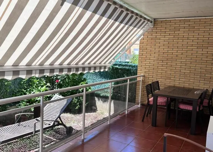 Apartment Haven:2br+2bth+wf+pool