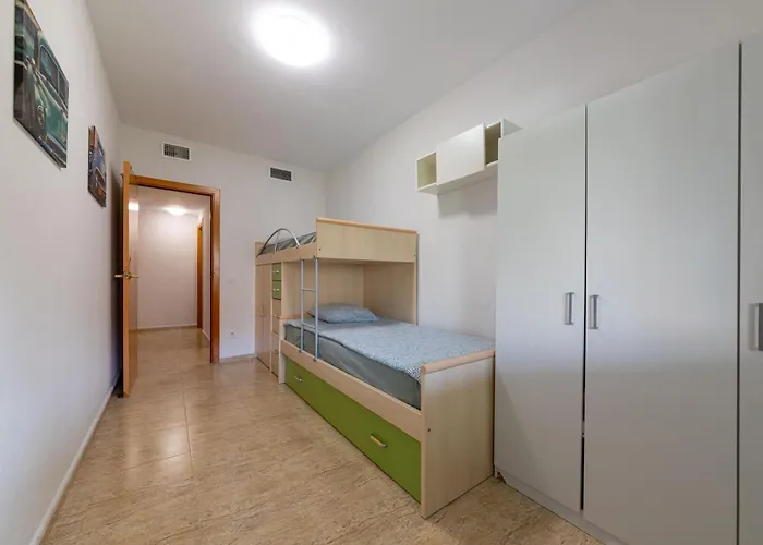 Haven:2br+2bth+wf+pool Apartment