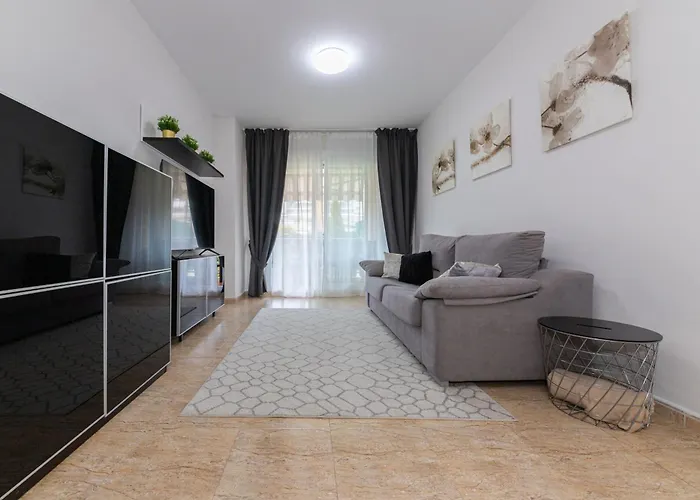 Haven:2br+2bth+wf+pool Apartment *