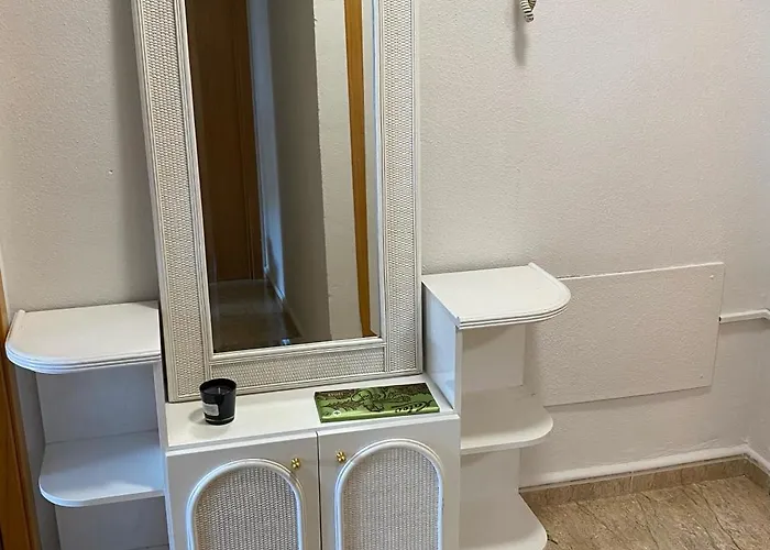 Apartment Haven:2br+2bth+wf+pool *