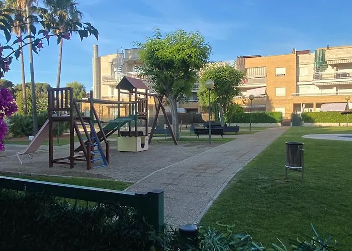Haven:2br+2bth+wf+pool Cambrils