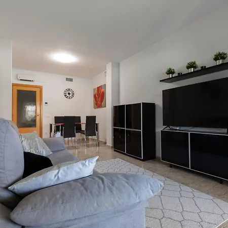 Haven:2br+2bth+wf+pool *