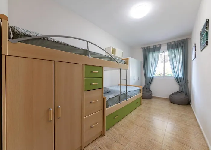 Haven:2br+2bth+wf+pool *