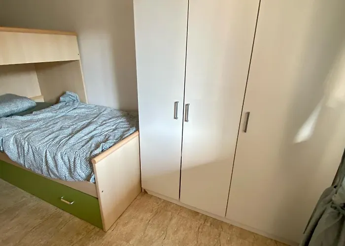 Haven:2br+2bth+wf+pool