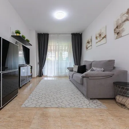 Haven:2br+2bth+wf+pool Apartament *